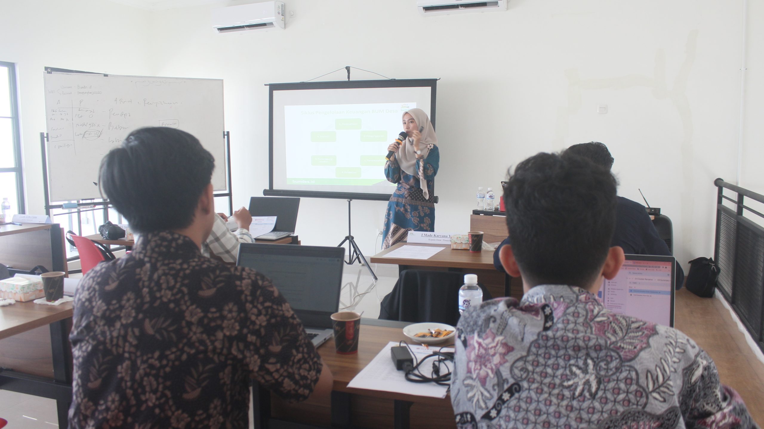 Program pengembangan Desa Wisata melalui Badan Usaha Milik Desa (BUM Desa) 