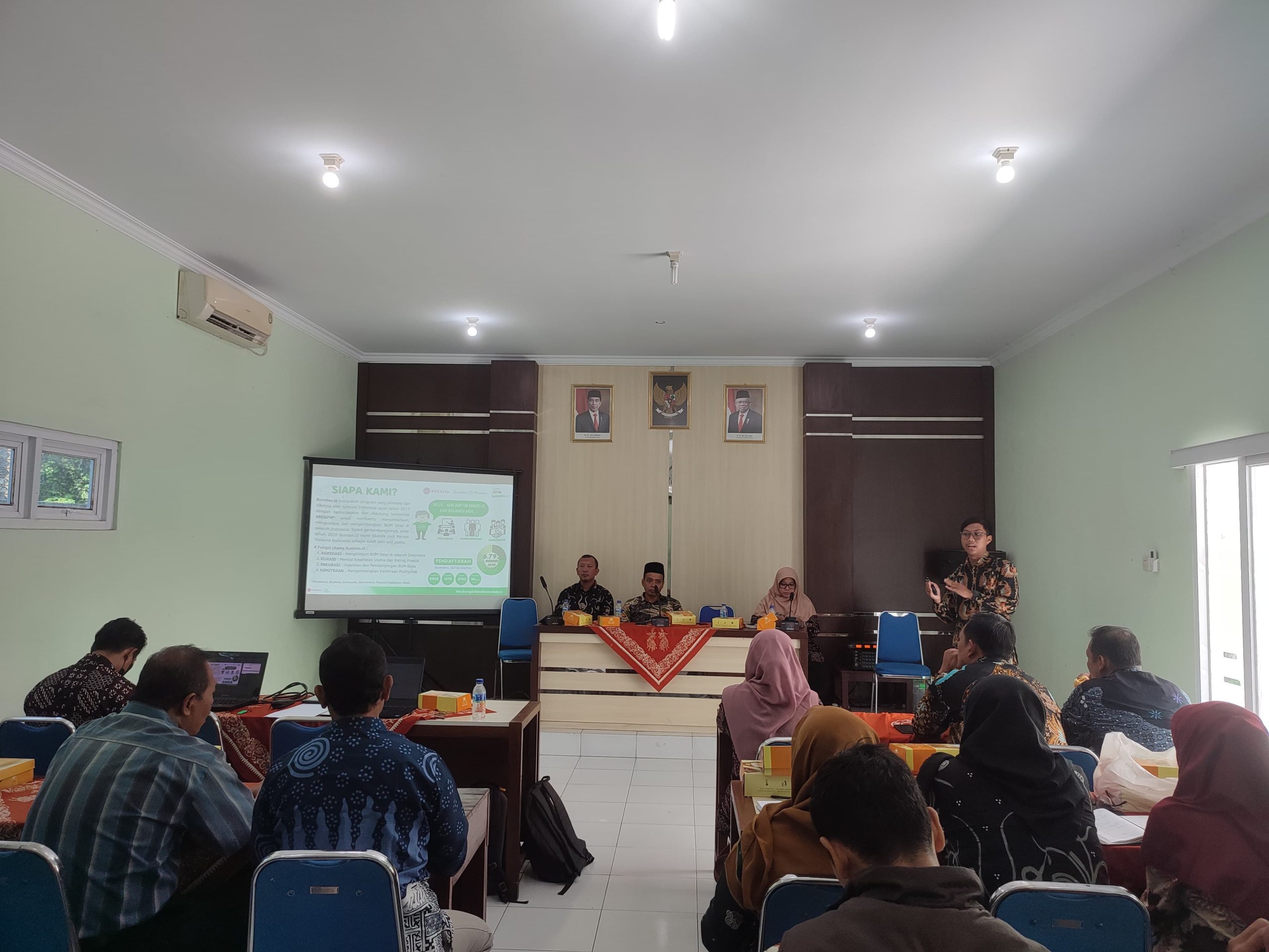 Pelatihan Peningkatan Kapasitas Pengelolaan BUMKal Kalurahan Timbulharjo - Biro Bina Bermas Setda DIY