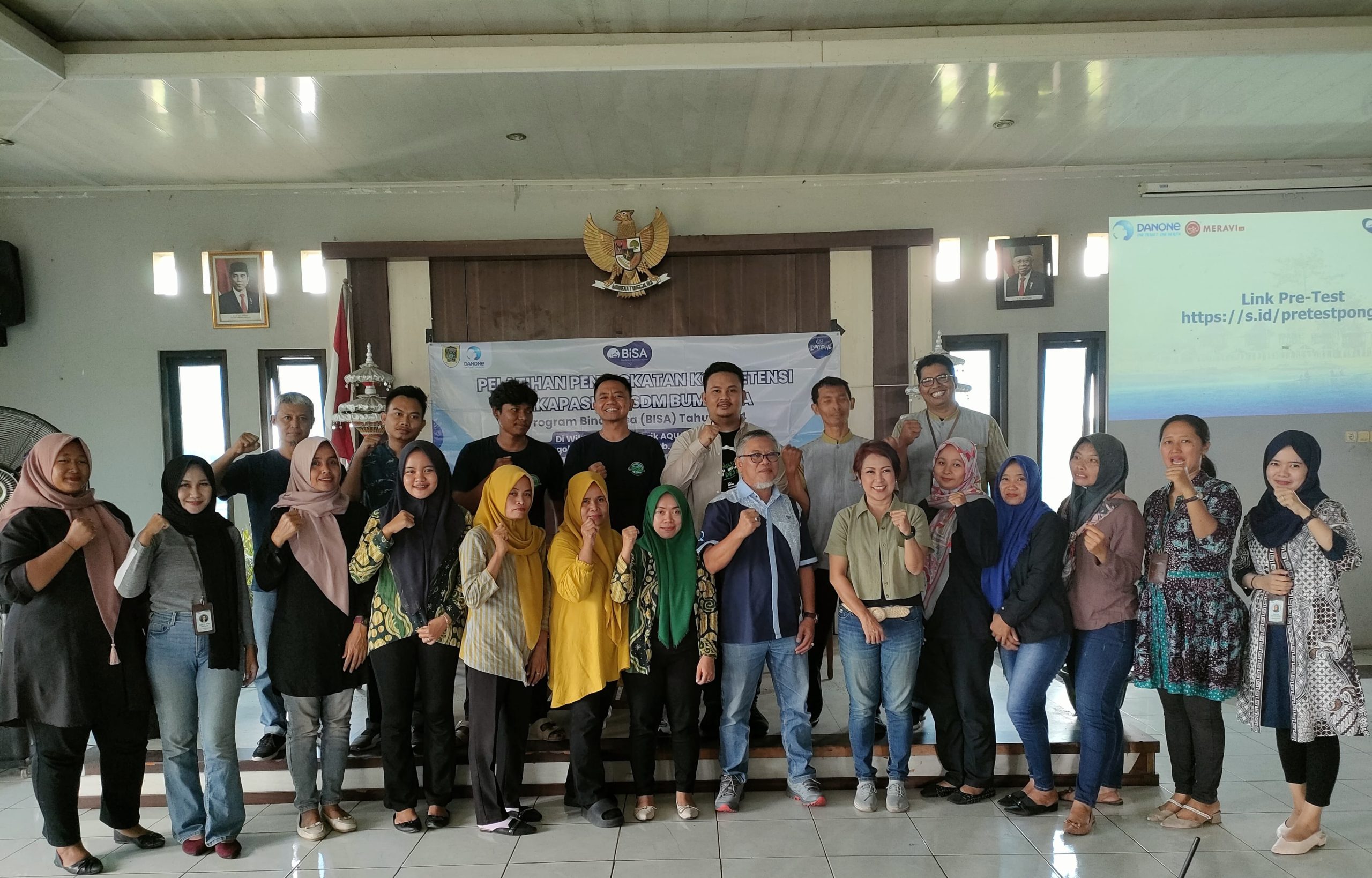 Pelatihan "Service Excellent" untuk BUM Desa Tirta Mandiri Ponggok: Tingkatkan Kapasitas dan Kompetensi