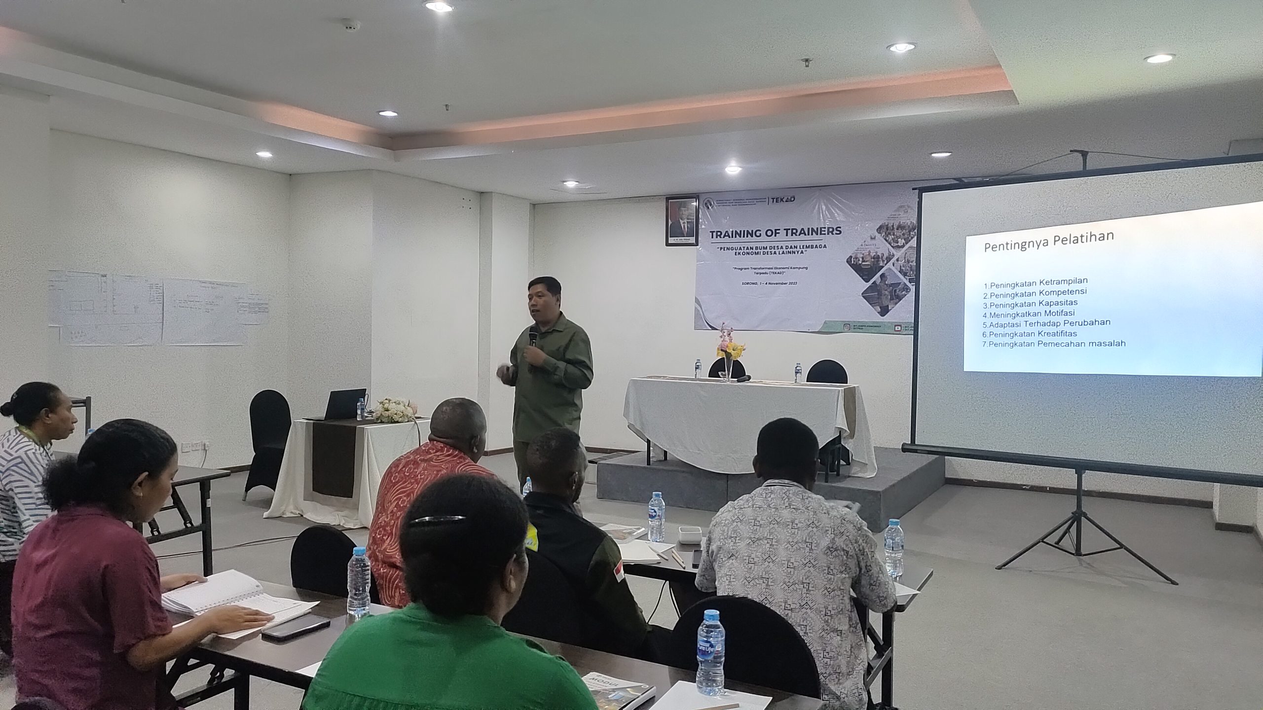 Modul TEKAD Penguatan BUM Desa bagian Empat: Manajemen Operasional